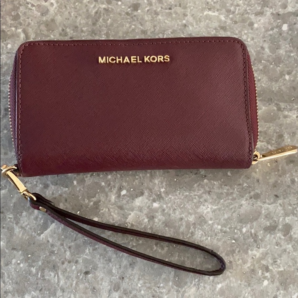 Michael Kors Wristlet